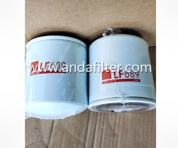 High Quality Oil Filter For Fleetguard LF689